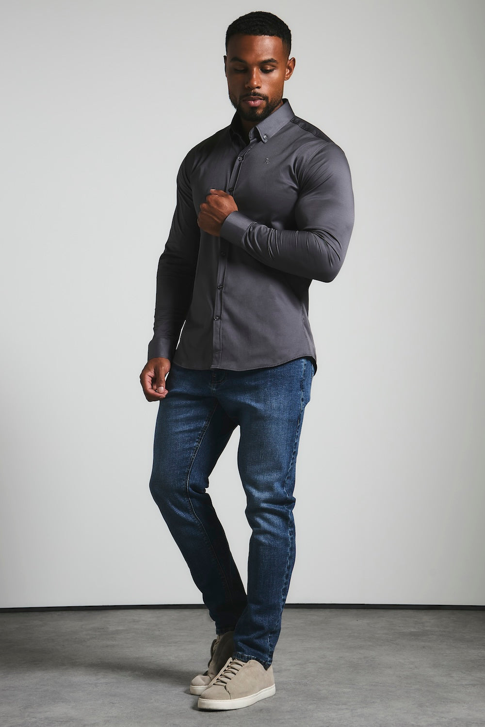 Athletic Fit Signature Shirt 2.0 in Grey