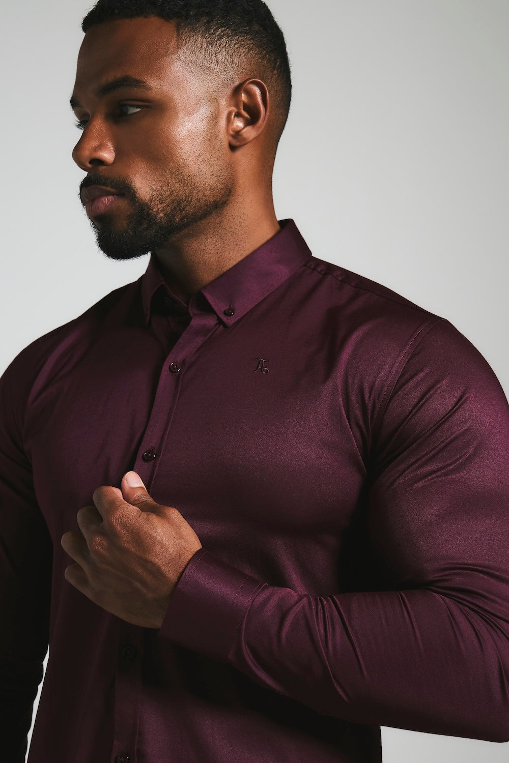 Athletic Fit Signature Shirt 2.0 in Burgundy