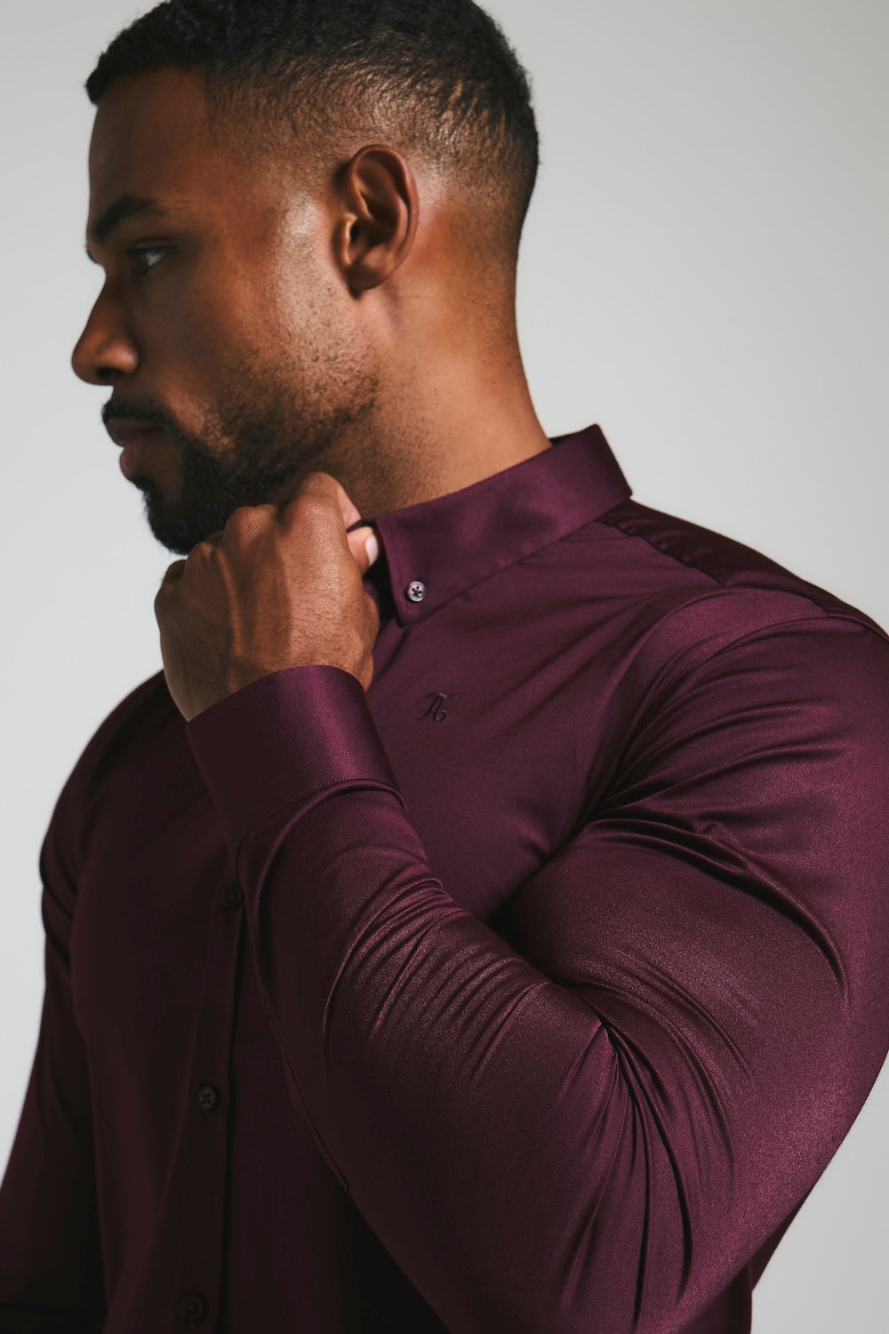Athletic Fit Signature Shirt 2.0 in Burgundy