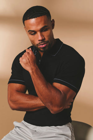 Tipped Knitted Zip Neck Polo Shirt in Black - TAILORED ATHLETE - USA