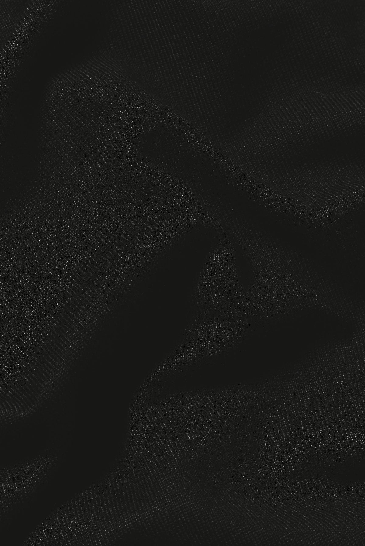 Tipped Knitted Zip Neck Polo Shirt in Black - TAILORED ATHLETE - USA