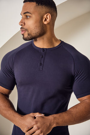 Everyday Henley T-Shirt in Navy - TAILORED ATHLETE - USA