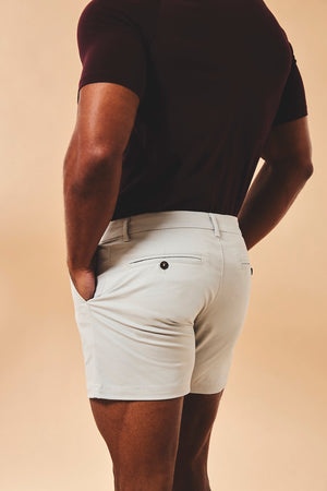 Athletic Fit Stretch Chino Shorts 5" in Dove Grey