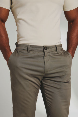 Athletic Fit Cotton Stretch Chino Pants in Khaki