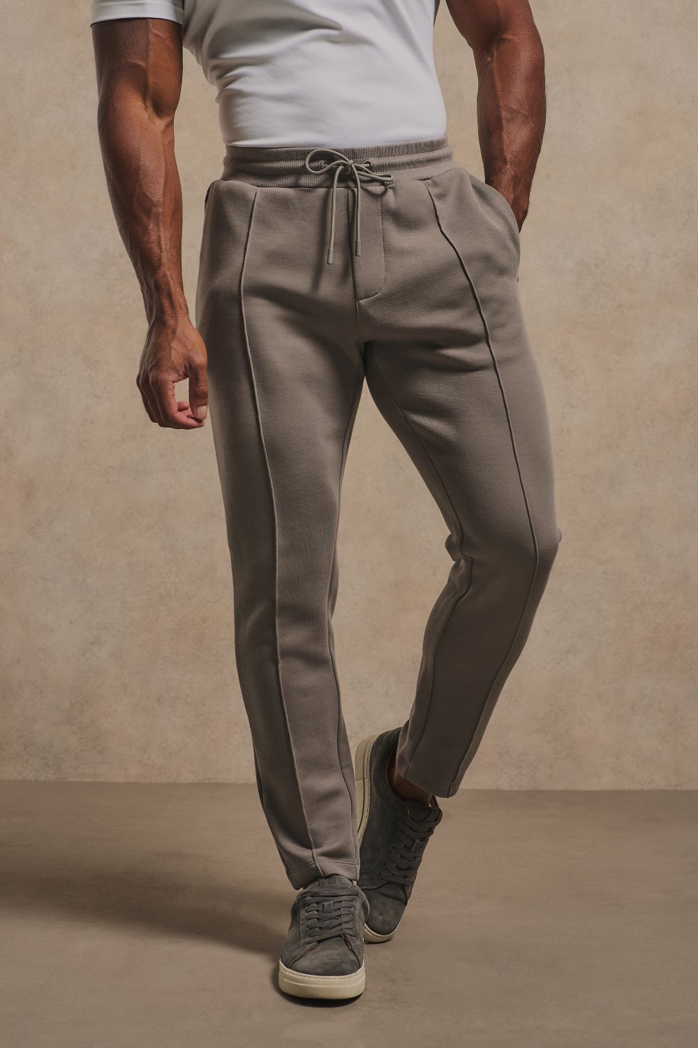 Luxe Sweat Smart Joggers in Mushroom