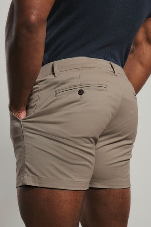Athletic Fit Stretch Chino Shorts 5" in Stone