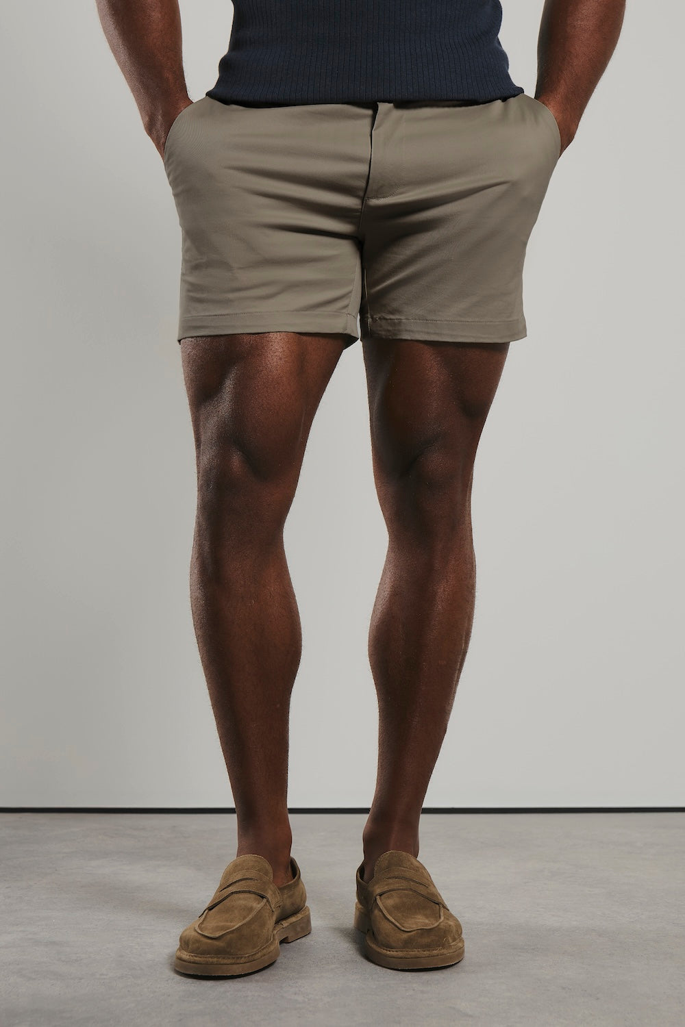 Athletic Fit Stretch Chino Shorts 5" in Stone