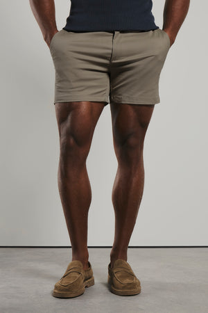 Athletic Fit Stretch Chino Shorts 5" in Stone