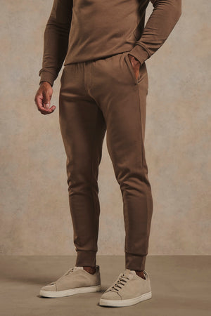 Interlock Sweat Joggers in Cappuccino