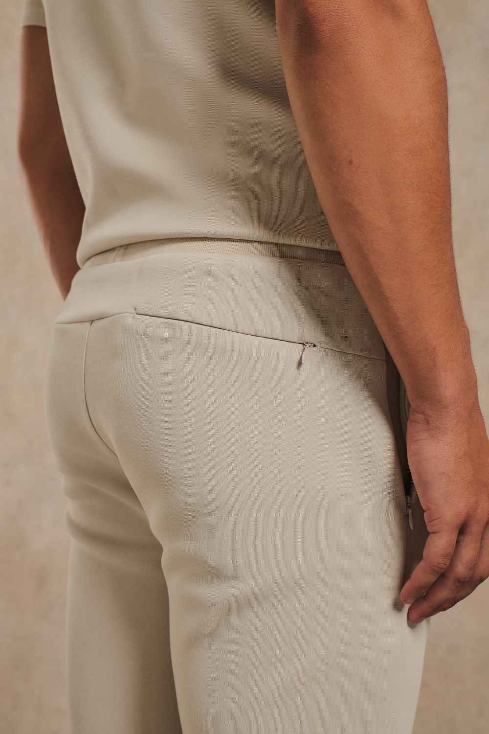 Luxe Sweat Smart Joggers in Chalk