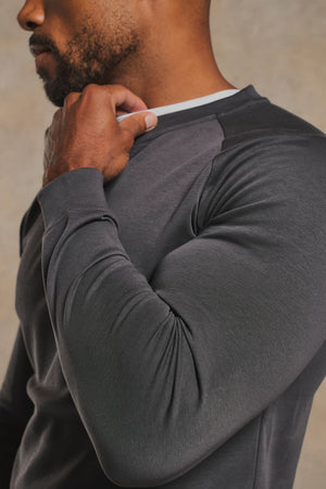 Interlock Crew Neck Sweat in Graphite
