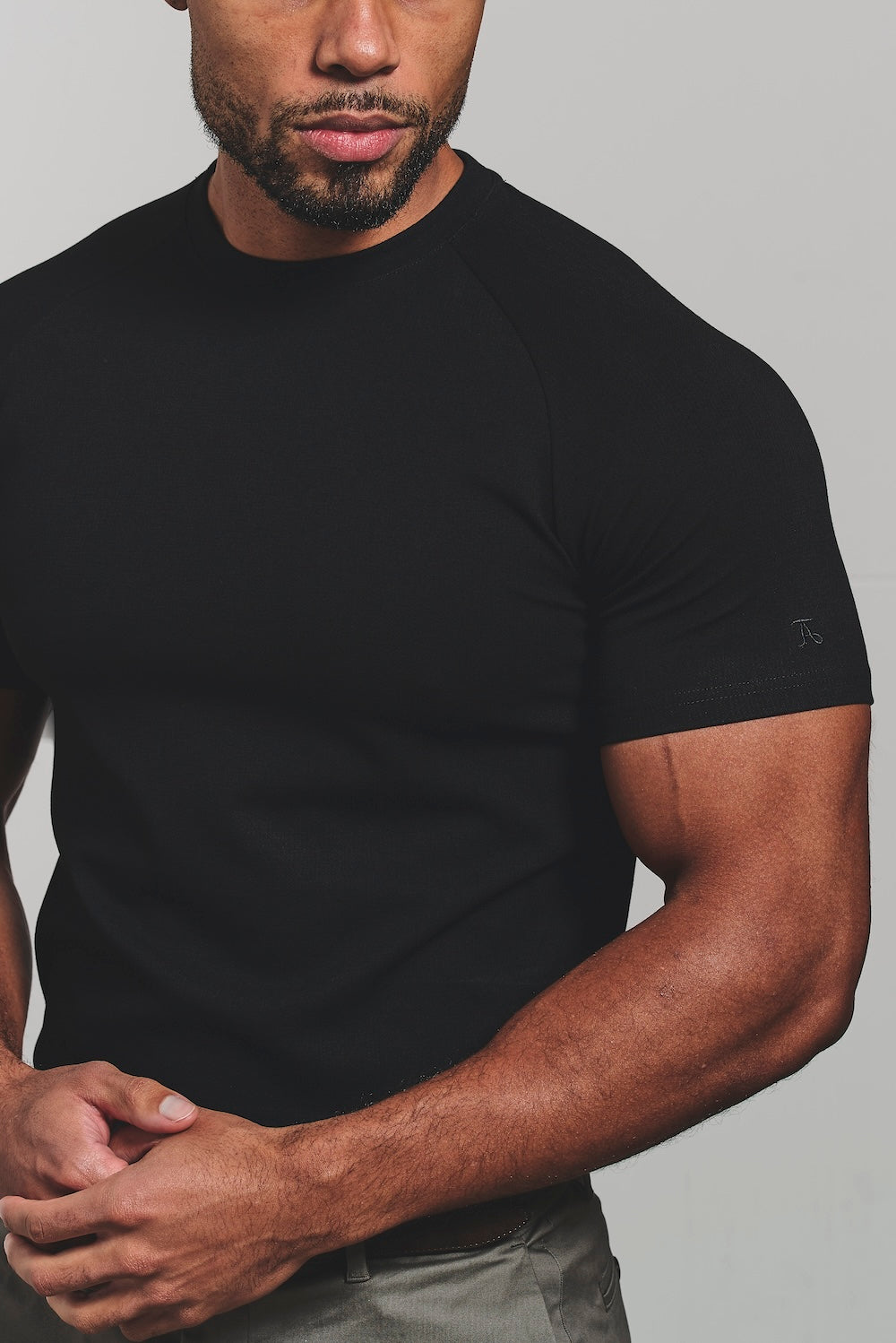 Textured Jersey T-Shirt in Black - TAILORED ATHLETE - USA