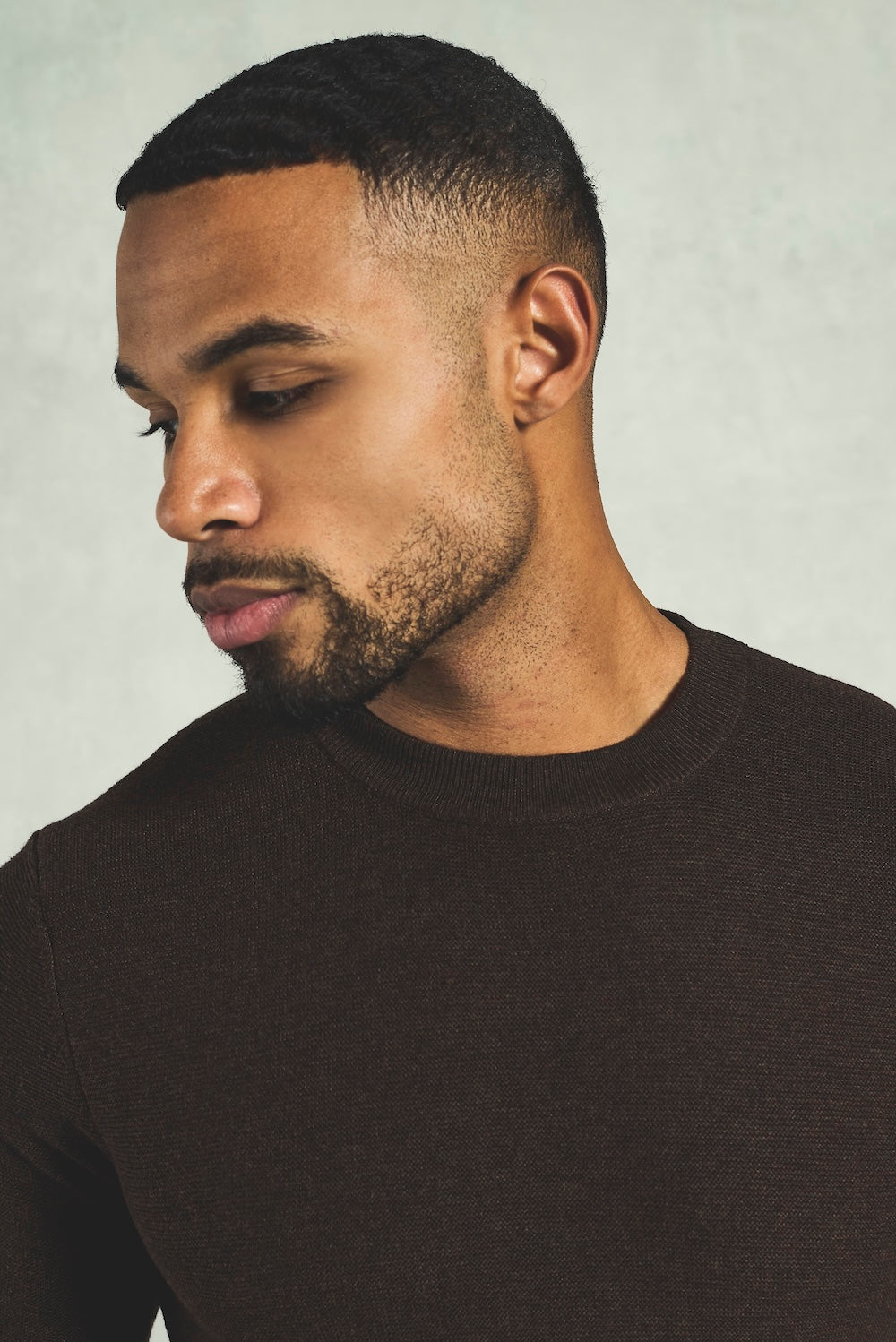 Textured Knitted Crew Neck T-shirt in Chocolate - TAILORED ATHLETE - USA