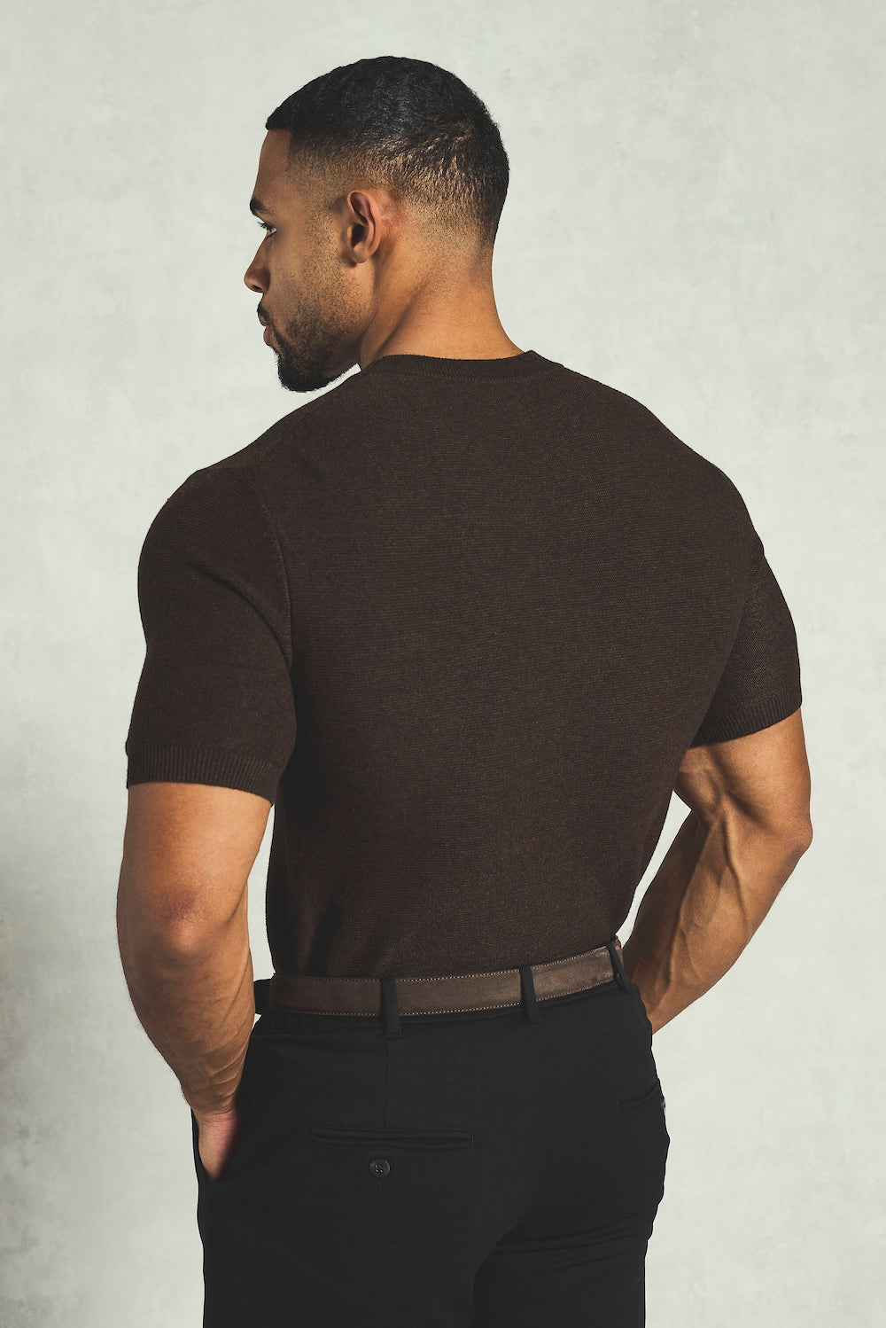 Textured Knitted Crew Neck T-shirt in Chocolate - TAILORED ATHLETE - USA