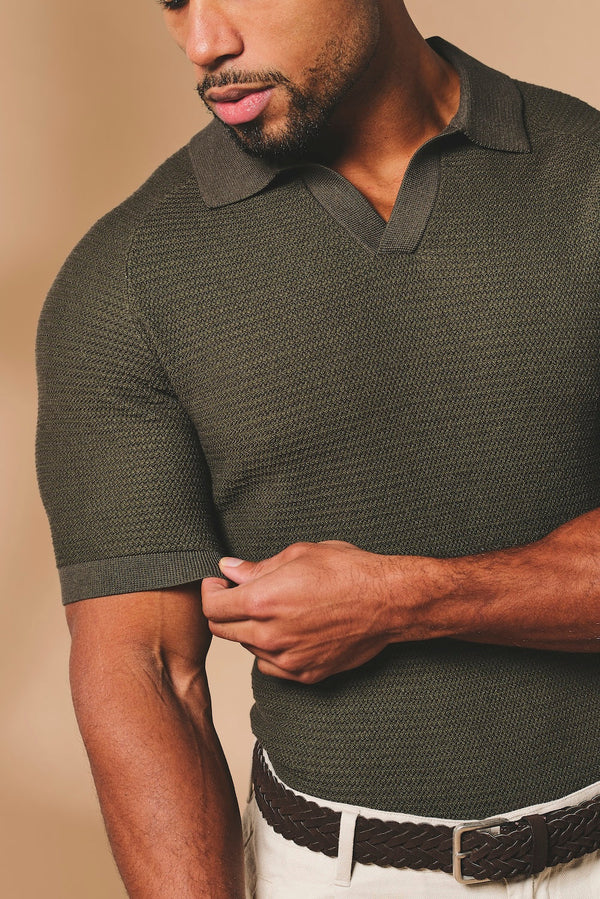 TexturedKnittedOpenCollarPoloS