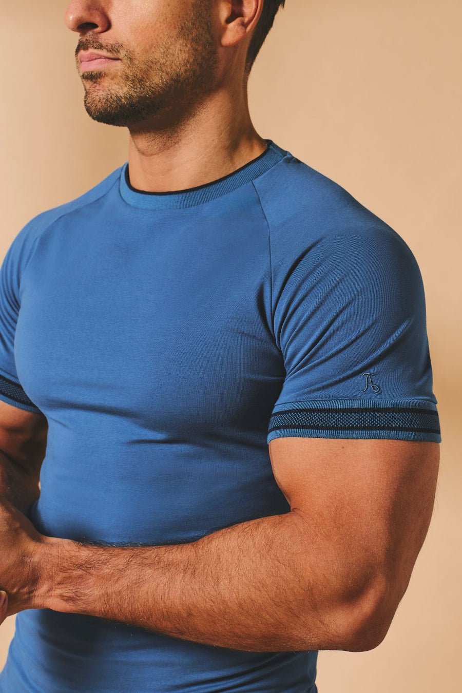 Tipped Fashion Fit T-Shirt in Airforce and Navy - TAILORED ATHLETE - USA