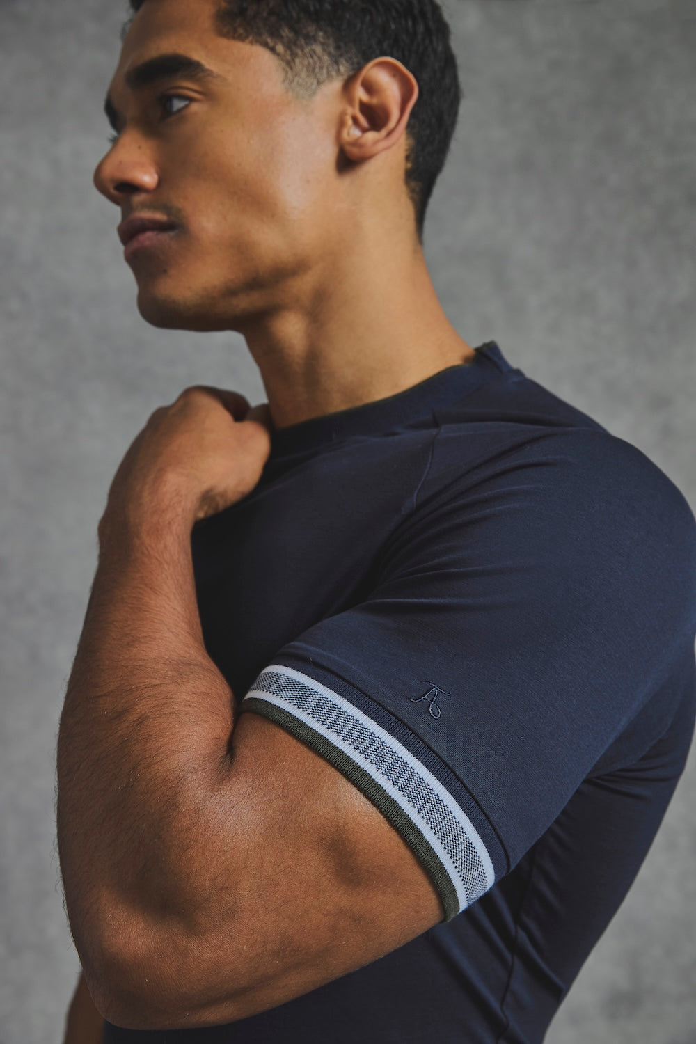 Tipped T-Shirt in Navy - TAILORED ATHLETE - USA