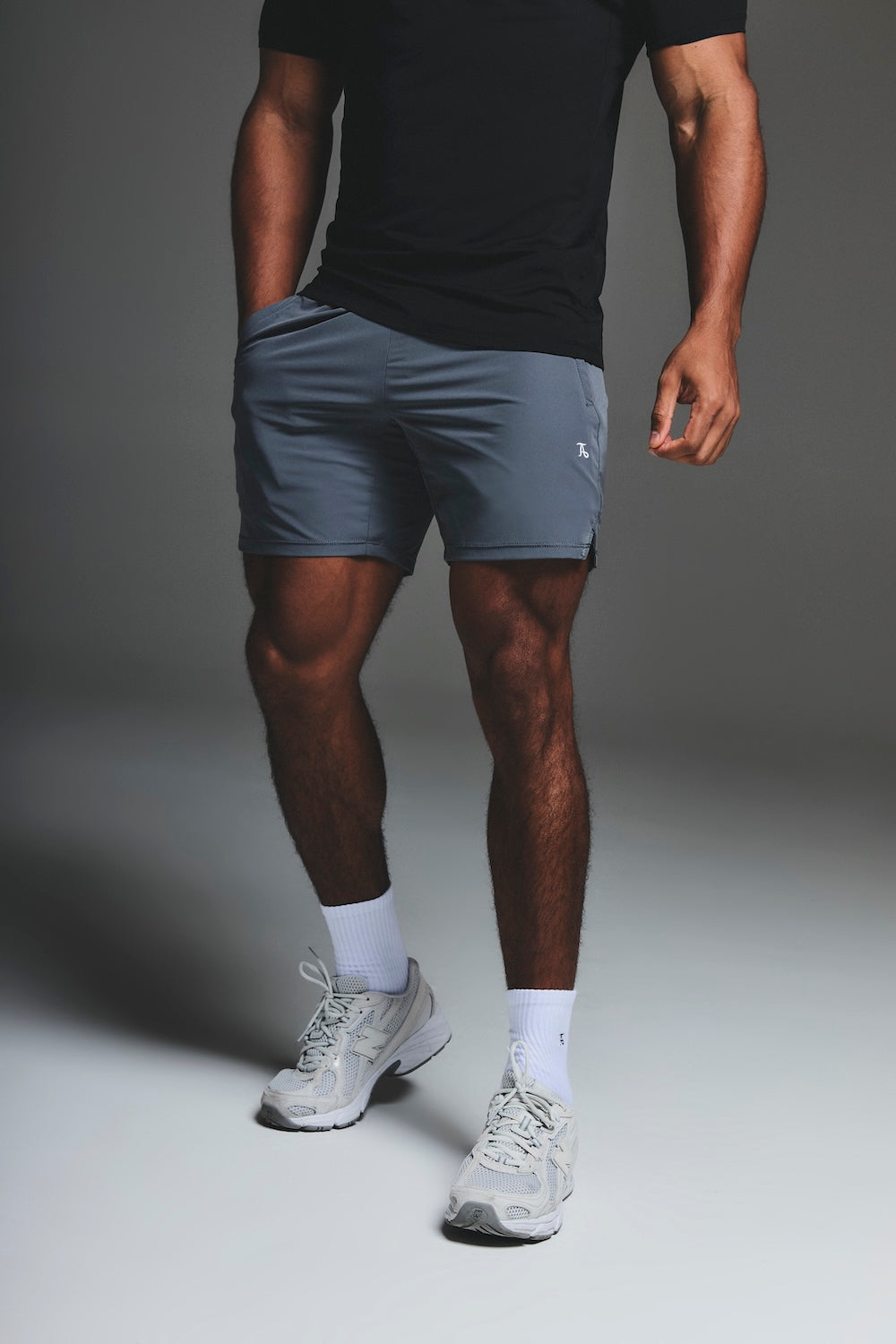 Training Shorts in Grey - TAILORED ATHLETE - USA