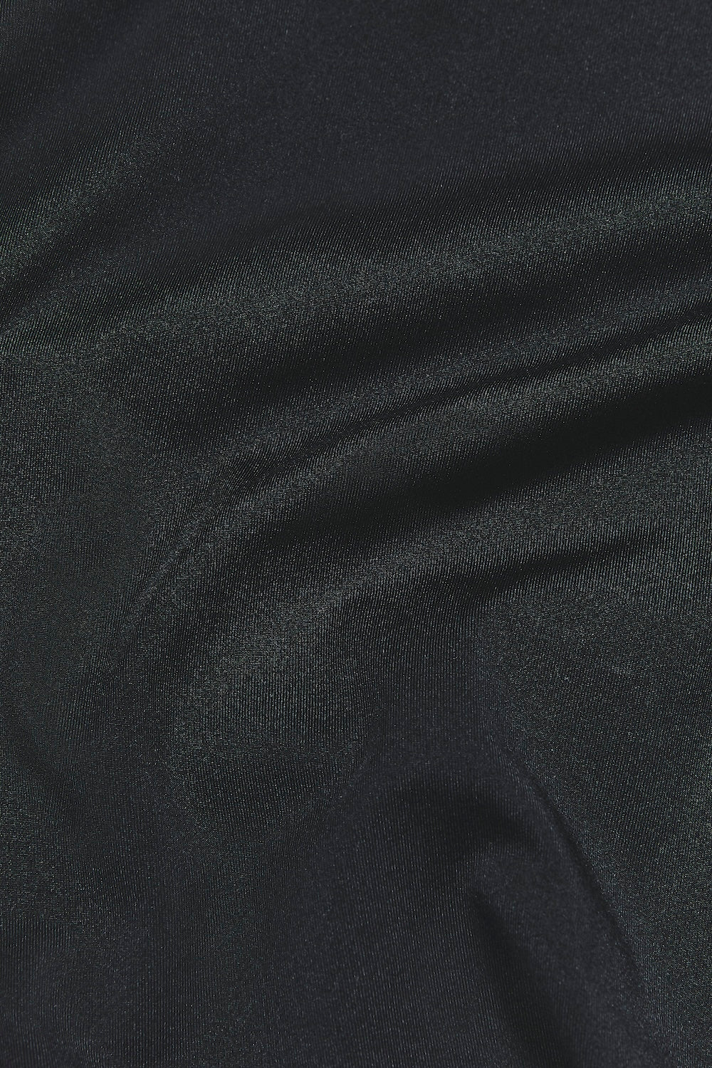 Training Top in Black - TAILORED ATHLETE - USA