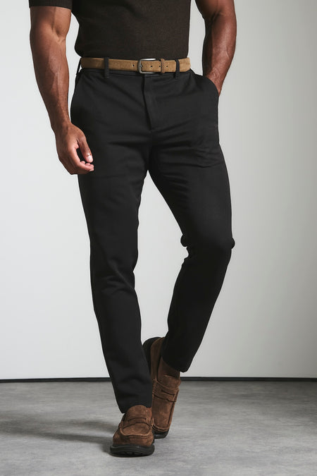 Athletic Fit Essential Pants in Dark Chocolate