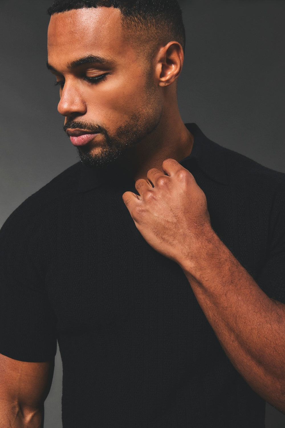 Vertical Stripe Knitted Open Collar Polo Shirt in Black - TAILORED ATHLETE - USA