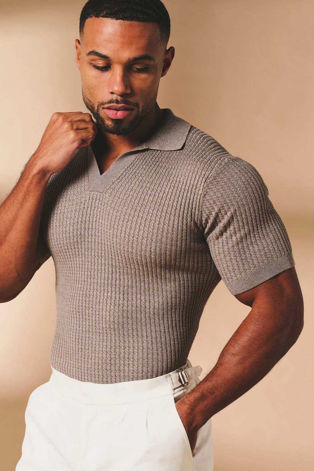 Fine Cable Knitted Open Collar Polo Shirt in Mocha Marl - TAILORED ATHLETE - USA