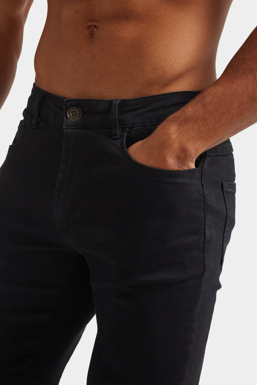 Buy Calvin Klein Jeans Men Black Logo Regular Fit Joggers - NNNOW.com