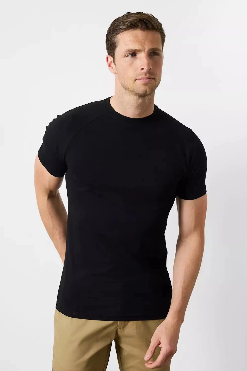 Athletic Fit T-Shirt in Black - TAILORED ATHLETE - USA