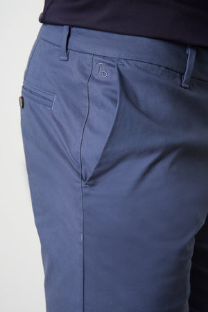 Athletic Fit Chino Shorts 7" in Airforce - TAILORED ATHLETE - USA