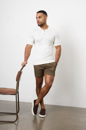 Athletic Fit Chino Shorts 5'' in Khaki - TAILORED ATHLETE - USA