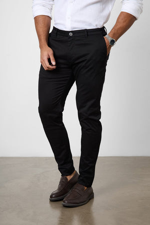 Athletic Fit Cotton Stretch Chino Pants in Black - TAILORED ATHLETE - USA