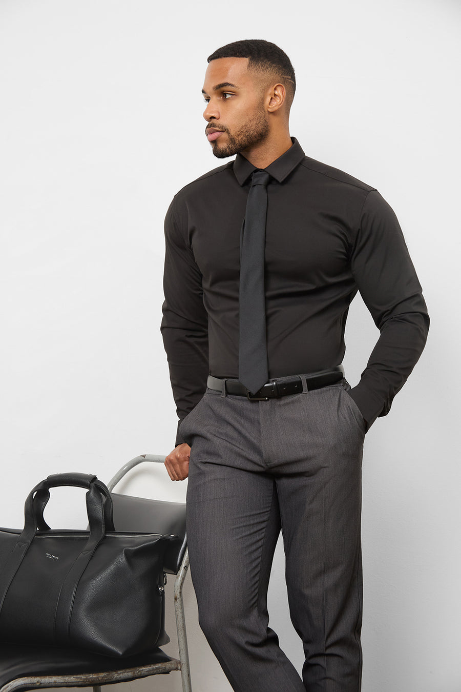 Athletic Fit Dress Shirt in Black - TAILORED ATHLETE - USA