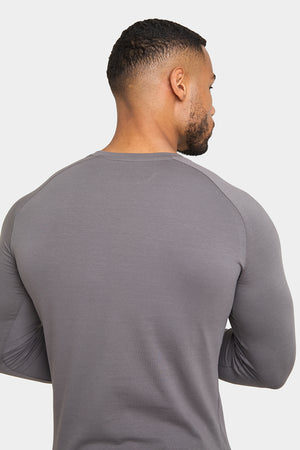 Athletic Fit T-Shirt in Mole - TAILORED ATHLETE - USA