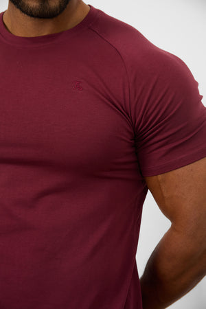 Premium Athletic Fit T-shirt In Burgundy - TAILORED ATHLETE - USA