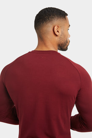 Everyday Henley in Burgundy - TAILORED ATHLETE - USA