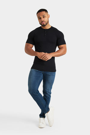 Everyday Henley T-Shirt in Black - TAILORED ATHLETE - USA