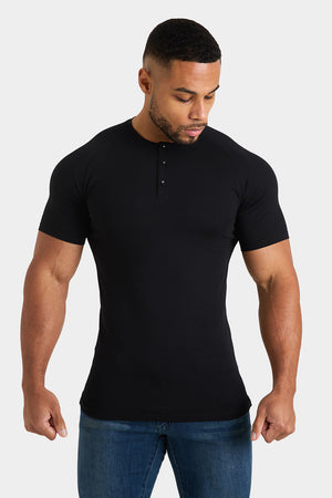 Everyday Henley T-Shirt in Black - TAILORED ATHLETE - USA