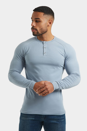 Everyday Henley in Smoke Blue - TAILORED ATHLETE - USA