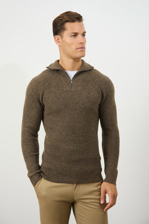 Fisherman Rib Quarter Zip in Soft Brown - TAILORED ATHLETE - USA