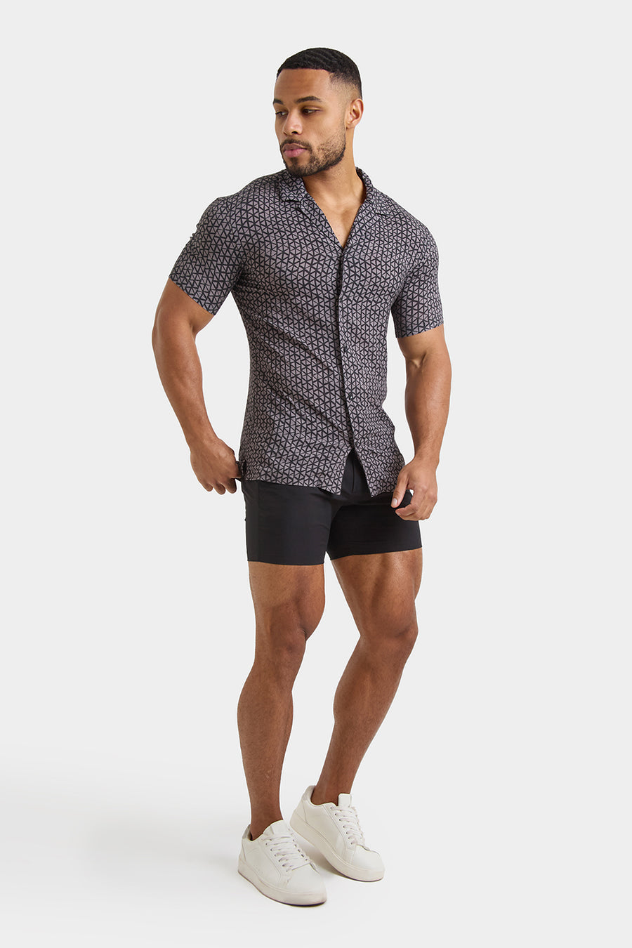 Printed Shirt in Black/Grey Doodle Geo - TAILORED ATHLETE - USA