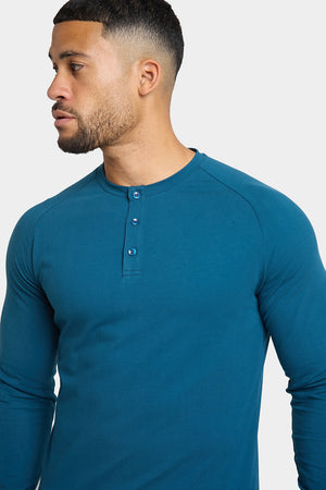 Long Sleeve Everyday Henley T-Shirt in Teal - TAILORED ATHLETE - USA