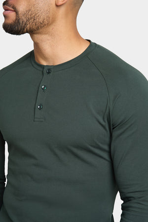 Long Sleeve Everyday Henley T-Shirt in Dark Forest - TAILORED ATHLETE - USA