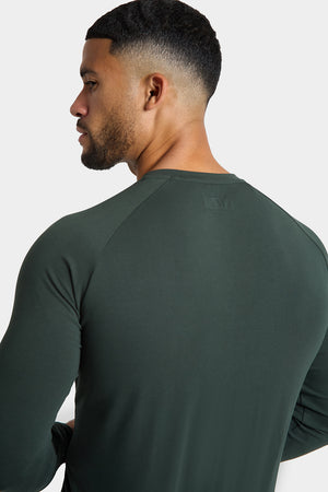 Long Sleeve Everyday Henley T-Shirt in Dark Forest - TAILORED ATHLETE - USA