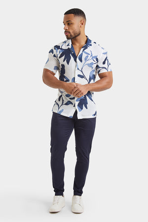 Printed Shirt in White Ink Floral - TAILORED ATHLETE - USA