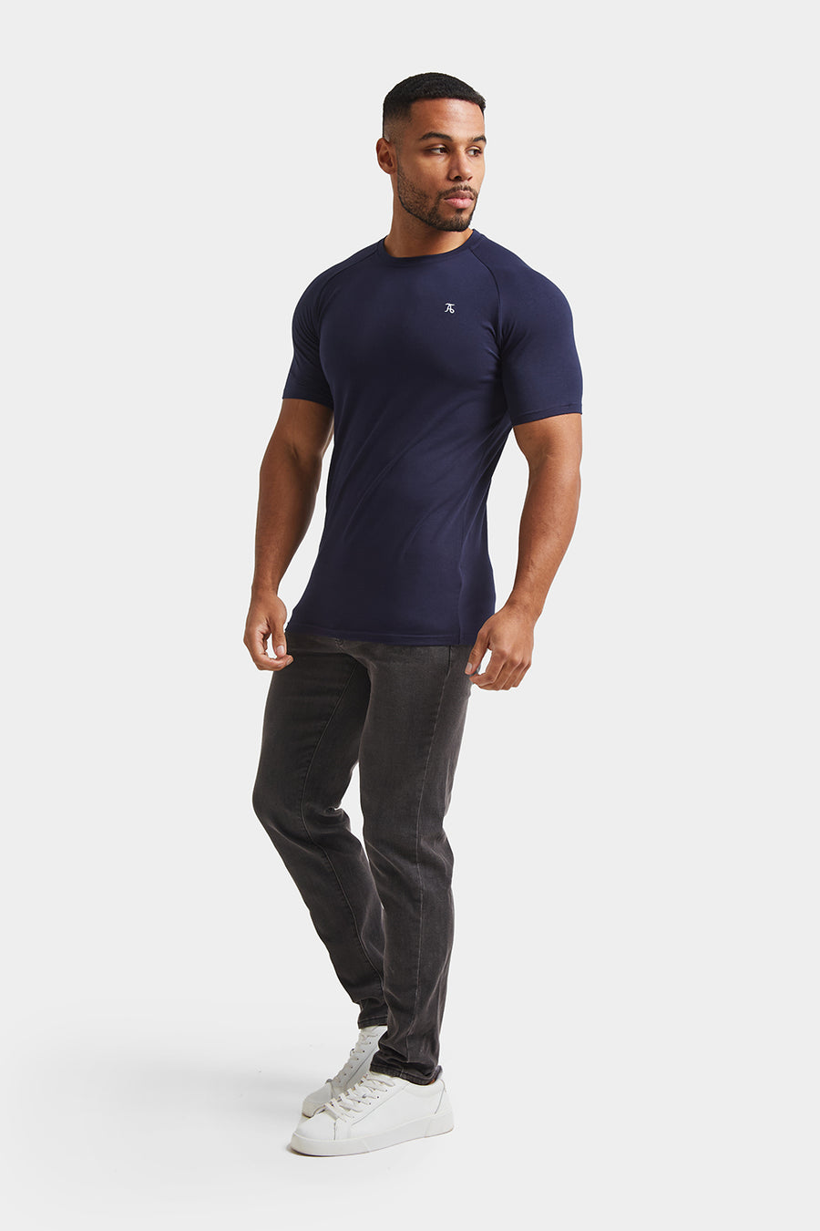 Athletic Fit T-Shirt in True Navy - TAILORED ATHLETE - USA