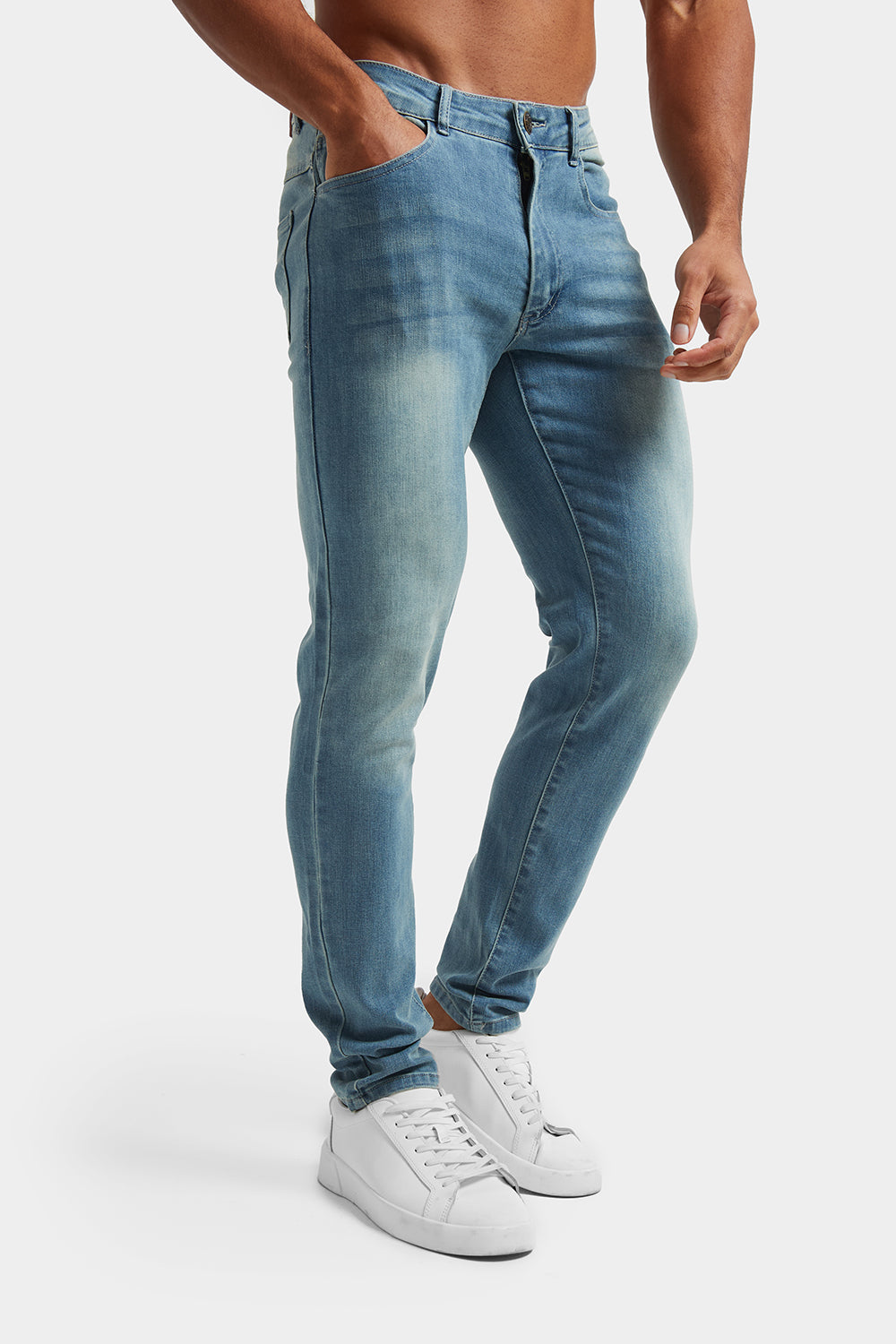 High Waisted Jeans in Dark Blue - TAILORED ATHLETE - USA
