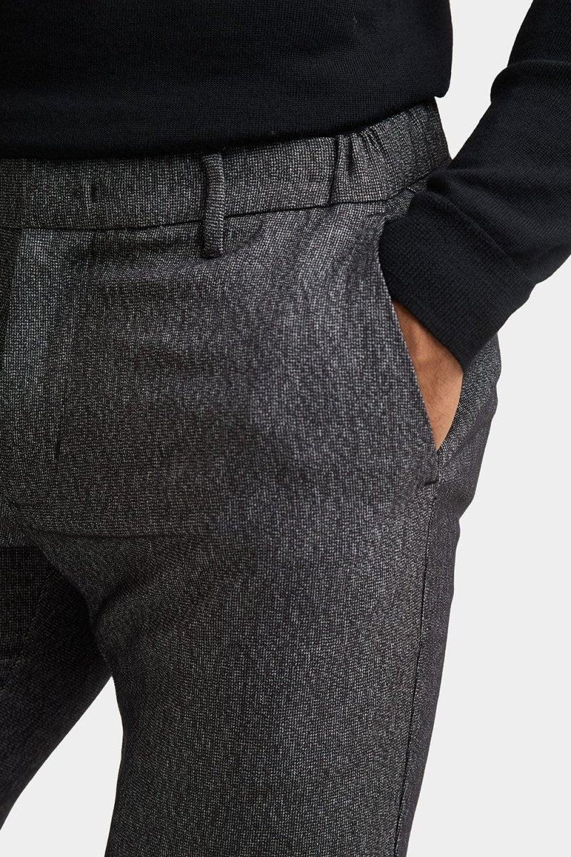 Semi Plain Pants in Black/Grey - TAILORED ATHLETE - USA