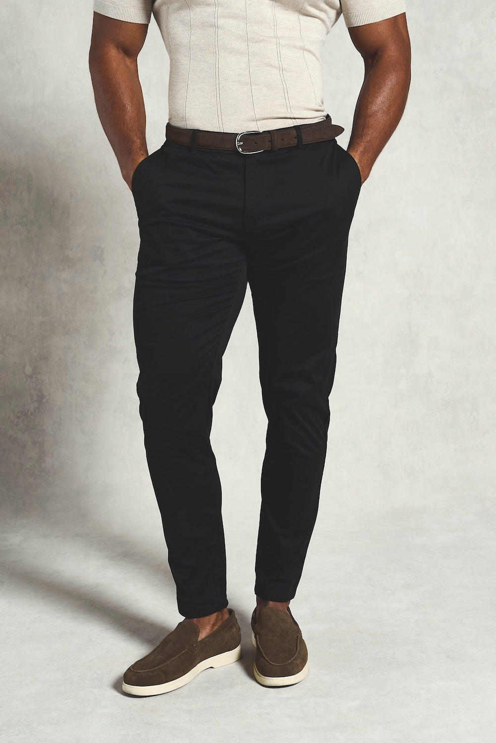 Athletic Fit Cotton Stretch Chino Pants in Black 34W 30L