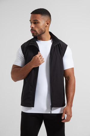 Performance Gilet in Black - TAILORED ATHLETE - USA