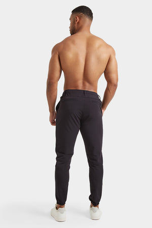 Everyday Tech Pants in Black - TAILORED ATHLETE - USA